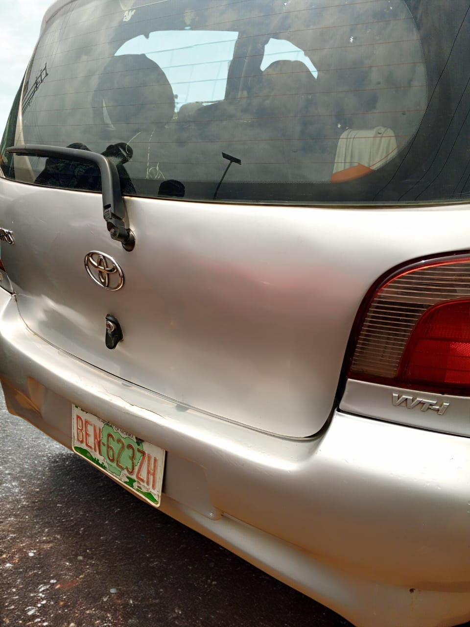 FELIXOGBUBORCARrearview.png FELIXOGBUBORCARrearview.png